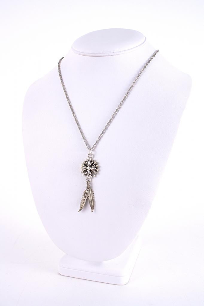 Vintage Sterling Silver Feather Mandala Necklace 