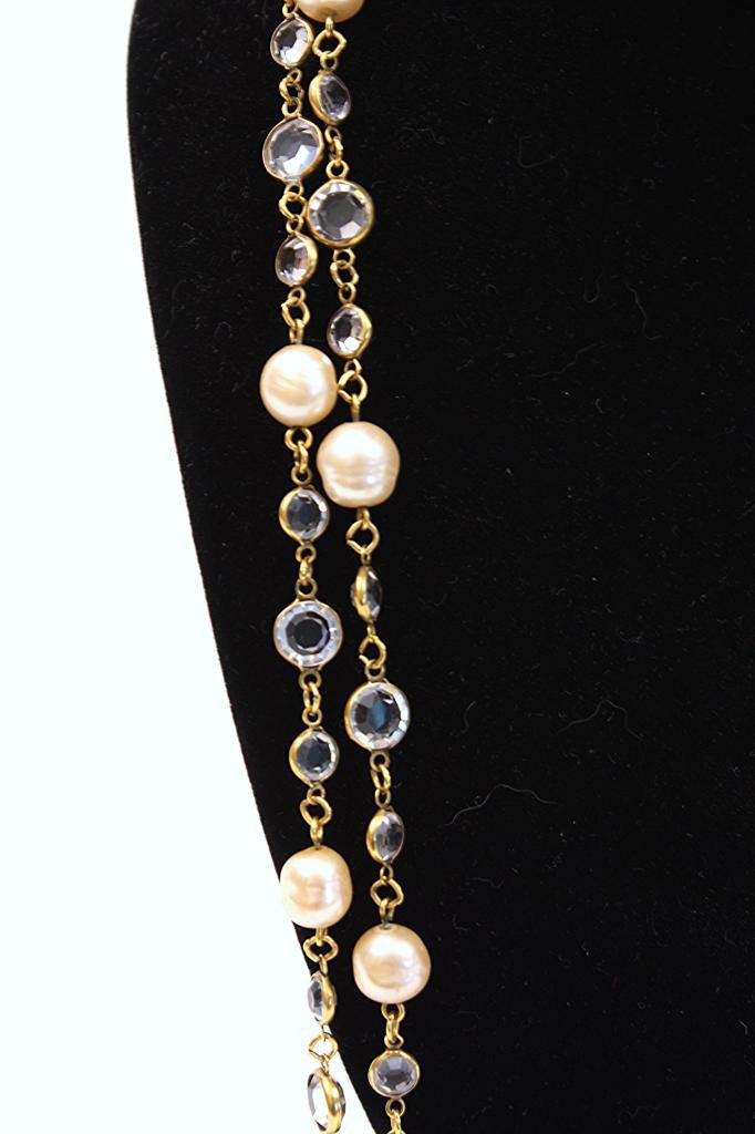 Chanel Paris 1981 Gold Plated Faux Pearl Crystal Chain Sautoir Necklace