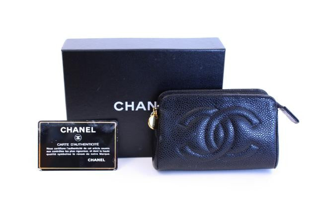 Vintage CHANEL Caviar Coin Purse at Rice and Beans Vintage