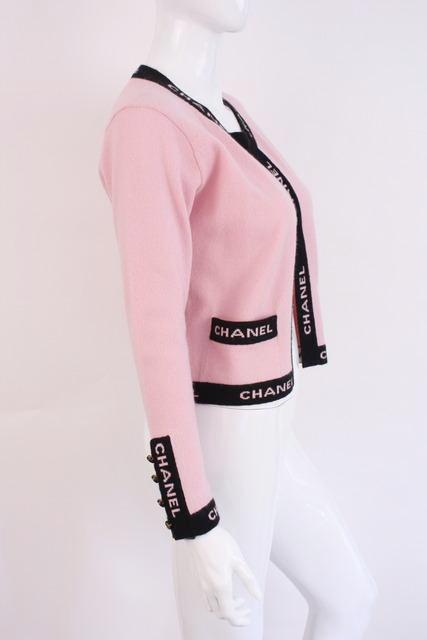 Pre-owned Iconic Vintage Chanel Logo Cashmere Cardigan