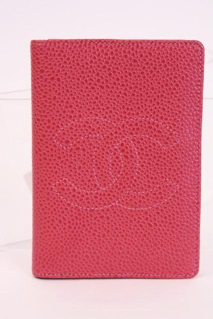 Vintage Chanel Caviar Pink Wallet