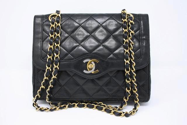 Sold at Auction: Vintage Chanel bag / 90s leather bag / Authentic Chanel bag  / 10 double flap Lambskin leather bag / Chanel leather bag / Designer bag