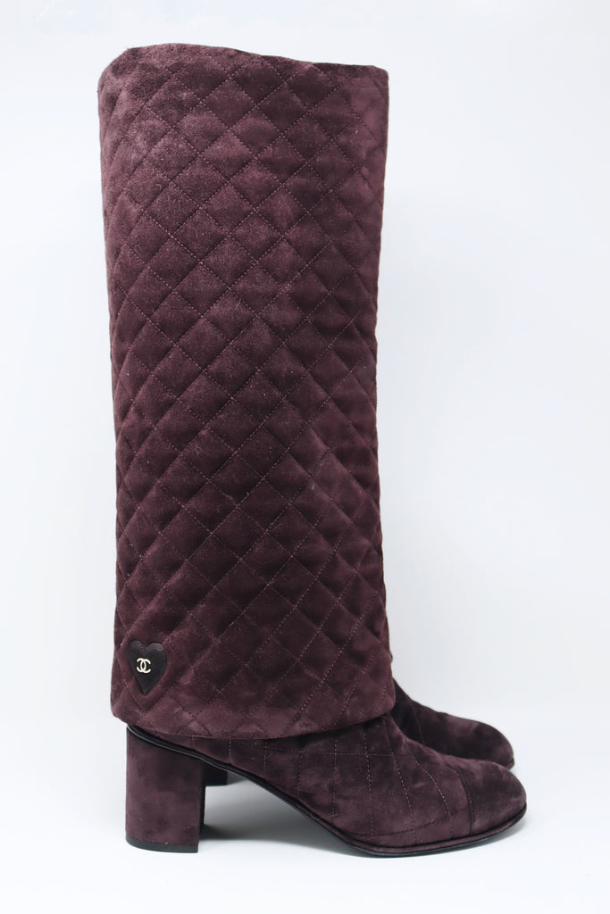 2017 CHANEL Quilted Purple Suede Boots