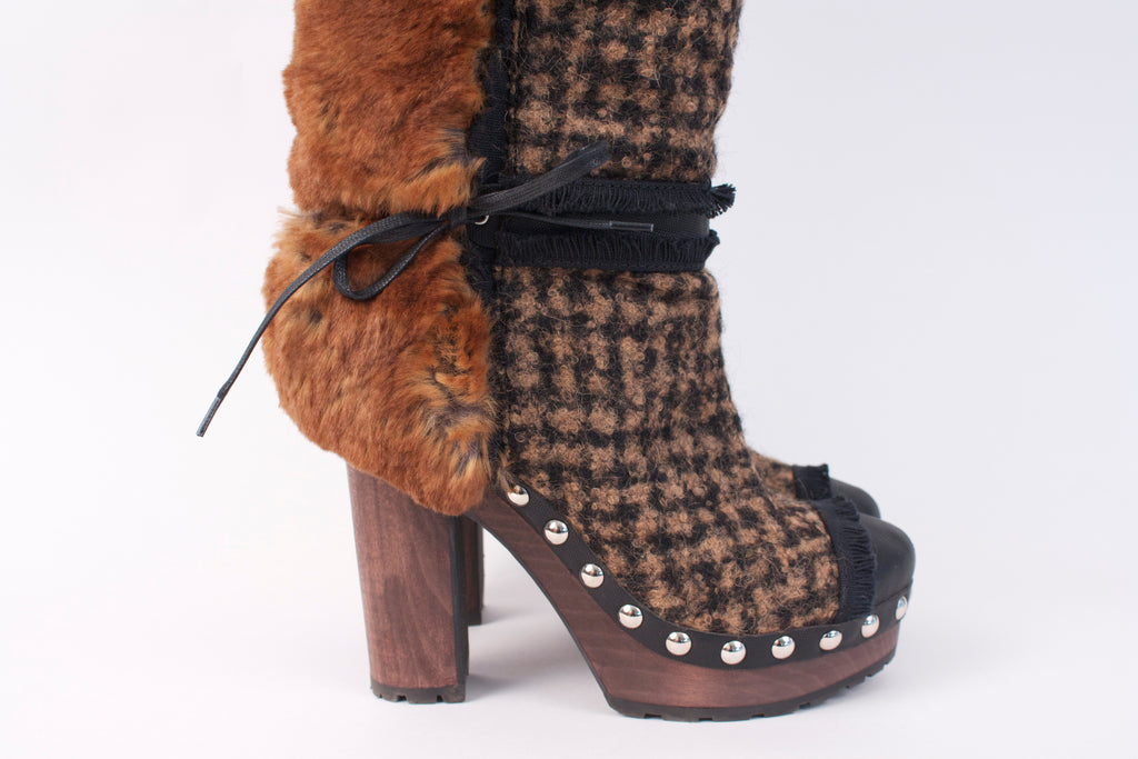 PAIR OF OFF-WHITE FAUX FUR WEDGE BOOTS, CHANEL
