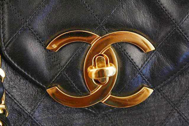 vintage chanel bags 1980s