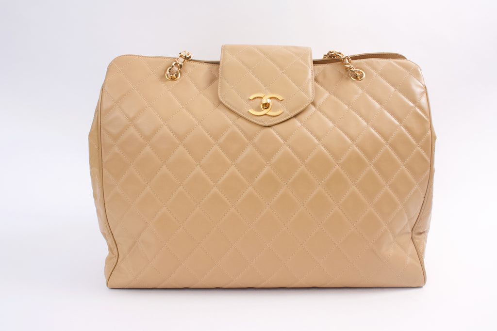 Chanel Beige Wicker Mini Flap Bag with Gold Hardware .  Luxury, Lot  #17006