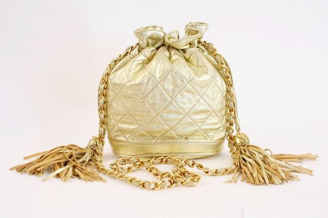 Vintage Chanel Bag Raffia Golden Beige 1990 - Comptoir Vintage