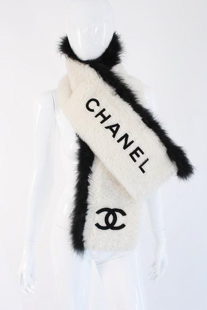 Rare Vintage CHANEL 94A Faux Fur Scarf at Rice and Beans Vintage