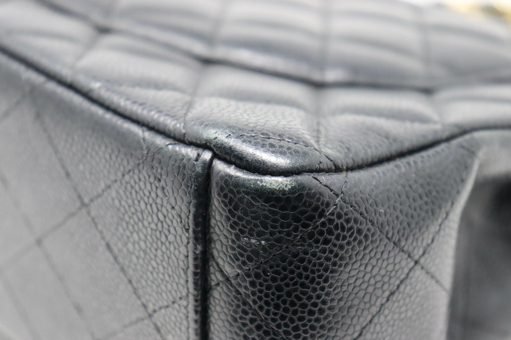 CHANEL V Stitches Classic Flap Maxi Chain Shoulder Bag Caviar AK37964d