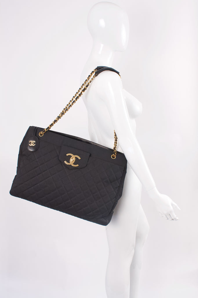 Chanel Supermodel Caviar Shoulder Tote Bag