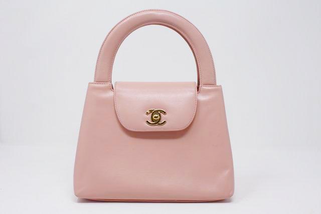 chanel pink handle bag