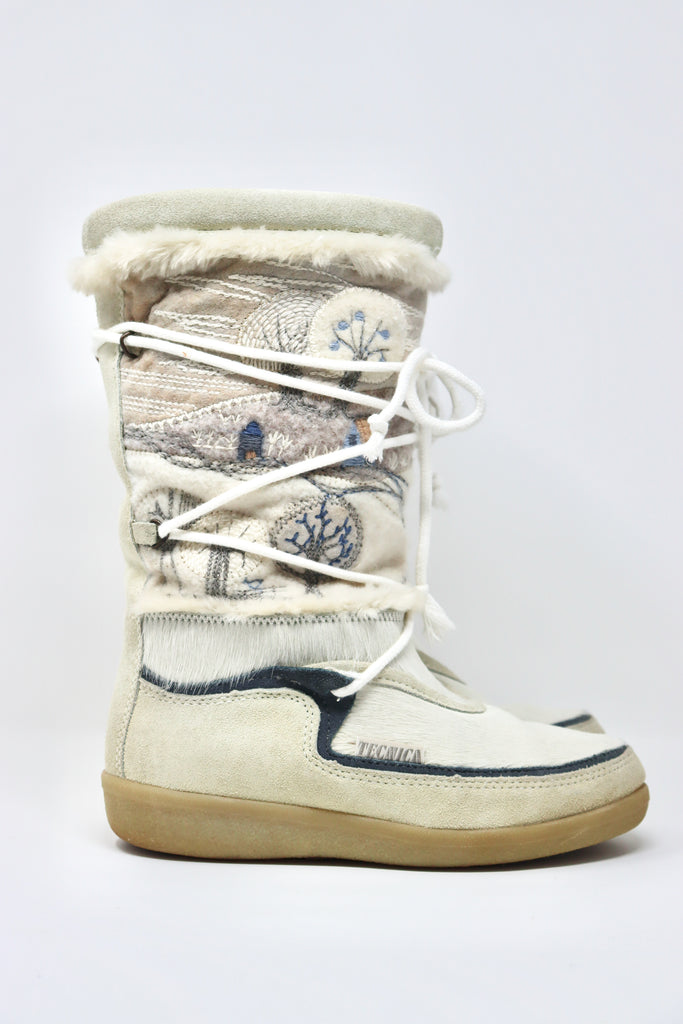 Vintage TECNICA Apres Ski Boots
