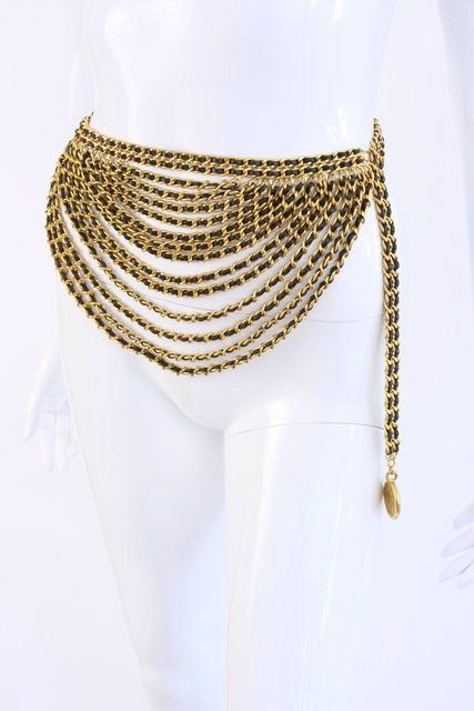 aprococo - Divine CHANEL 4 STRAND Double Pearl & Double Chain BELT NECKLACE  with Coin