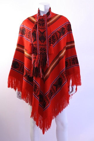 Vintage 70's Ecuadorian Wool Poncho