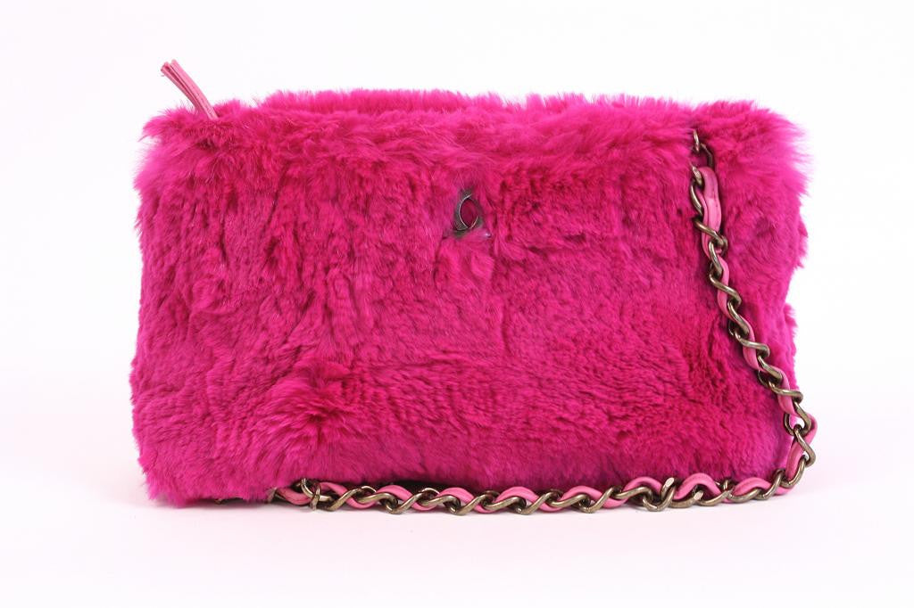 Pre-loved Chanel Fuchsia Pink Rabbit Fur Chain Shoulder Bag – Vintage Muse  Adelaide