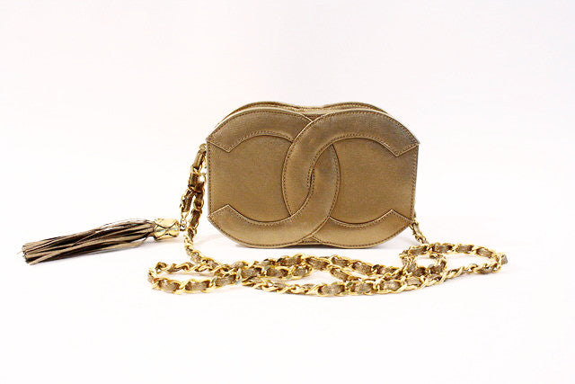 vintage chanel bronze logo bag clutch