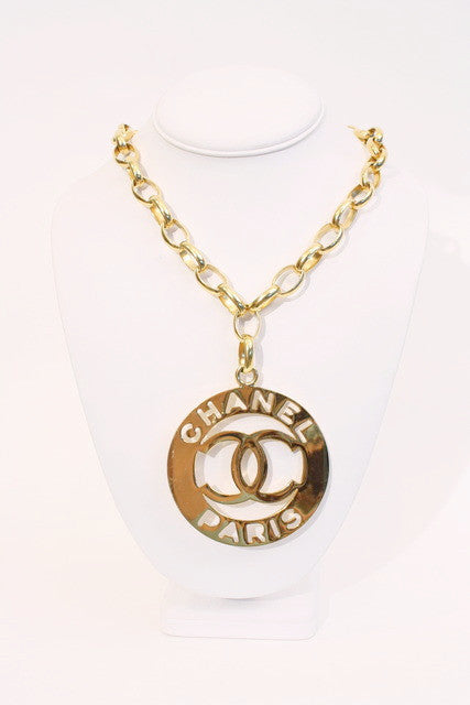 Vintage Chanel Necklace Medallion 