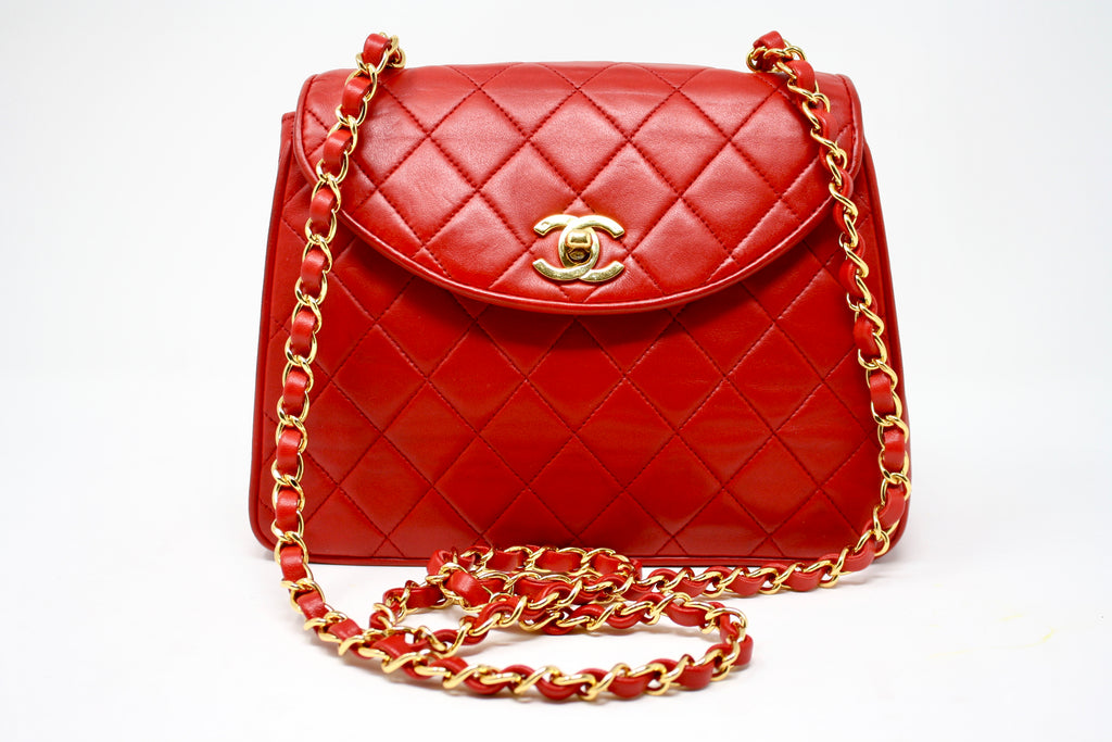 sizes of chanel classic flap small